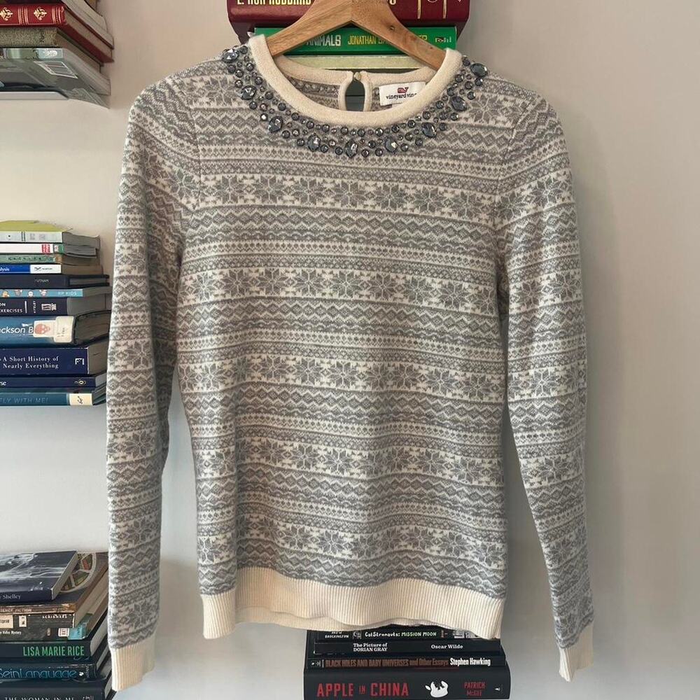 Vineyard Vines Wool and Casmere Sweater with Gem Collar Detail Size S